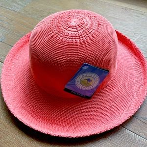 NWT Wallaroo Sydney/Victoria hat